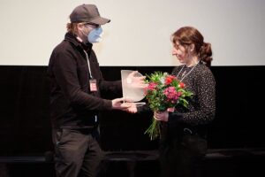 Laura Potzuweit erhält den Drehbuchpreis Schleswig-Holstein 2021